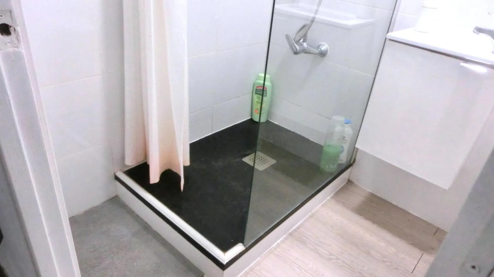 Habitacion Privada En Hospitalet L'Hospitalet de Llobregat Spain
